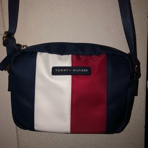 Tommy Hilfiger Crossbody bag